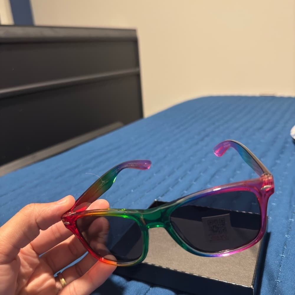Colorful Rainbow Sunglasses - Thumbnail 4