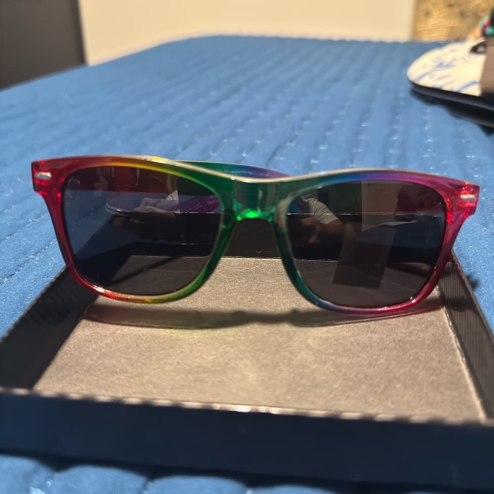 Colorful Rainbow Sunglasses - Thumbnail 2