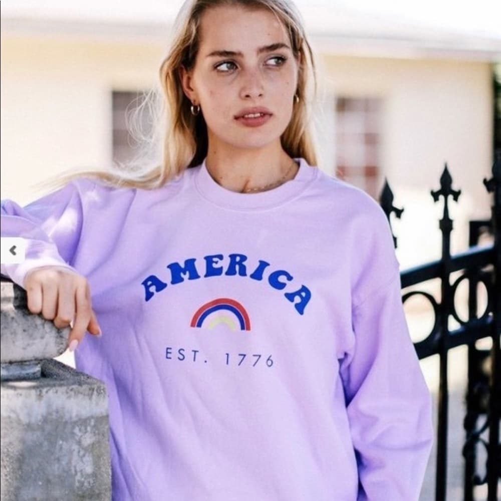 Lavander America EST Sweater