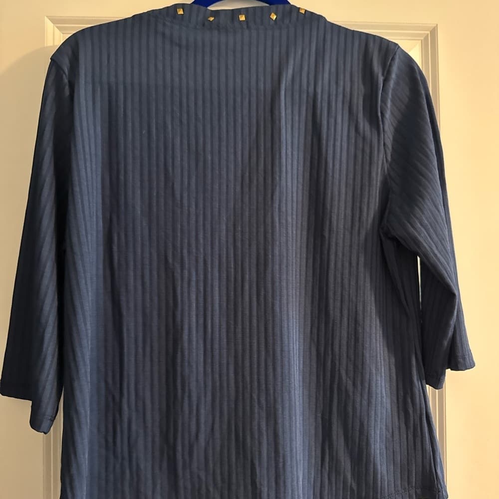 Women’s Navy‎ Blue Shirt with Gold Accents - Thumbnail 5