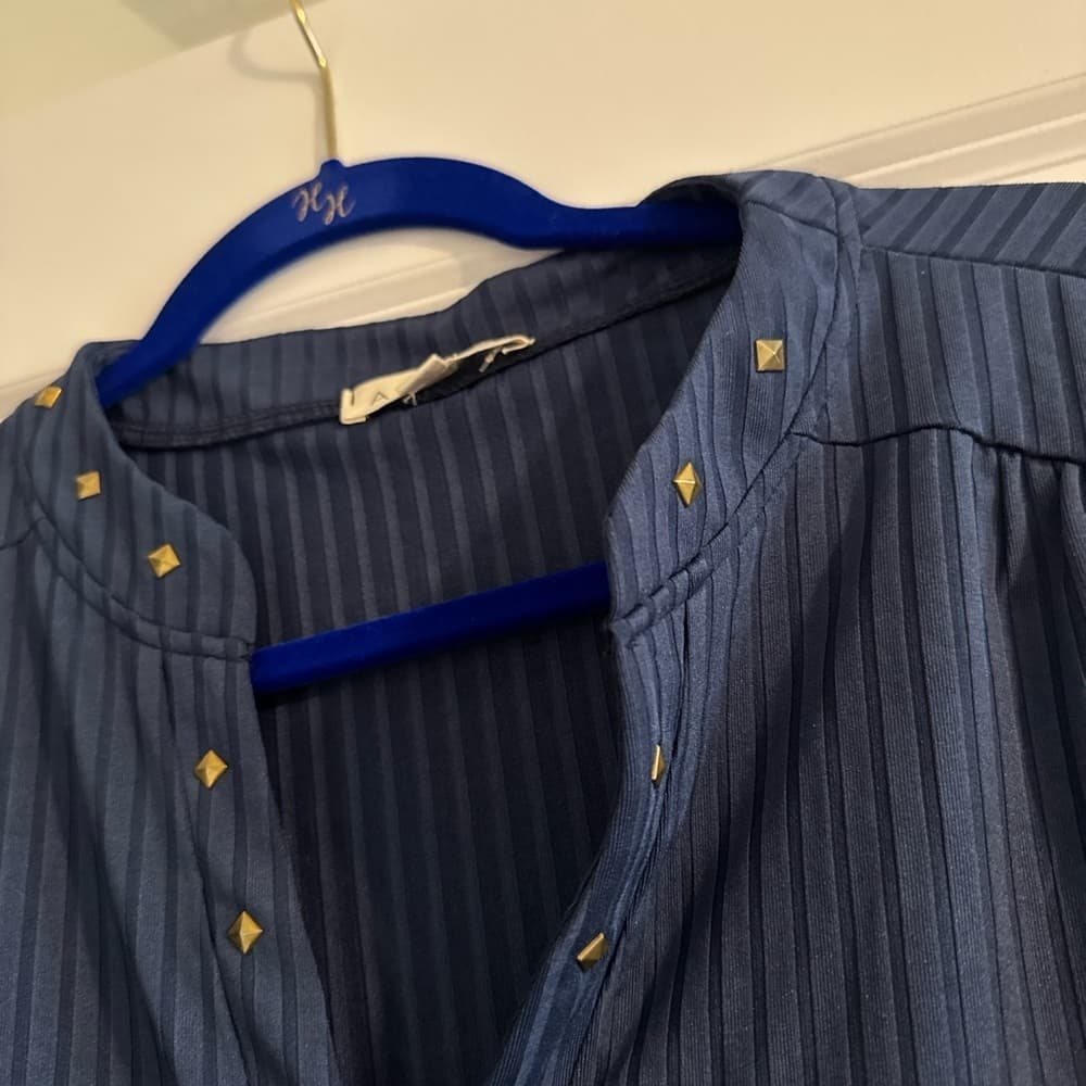 Women’s Navy‎ Blue Shirt with Gold Accents - Thumbnail 3