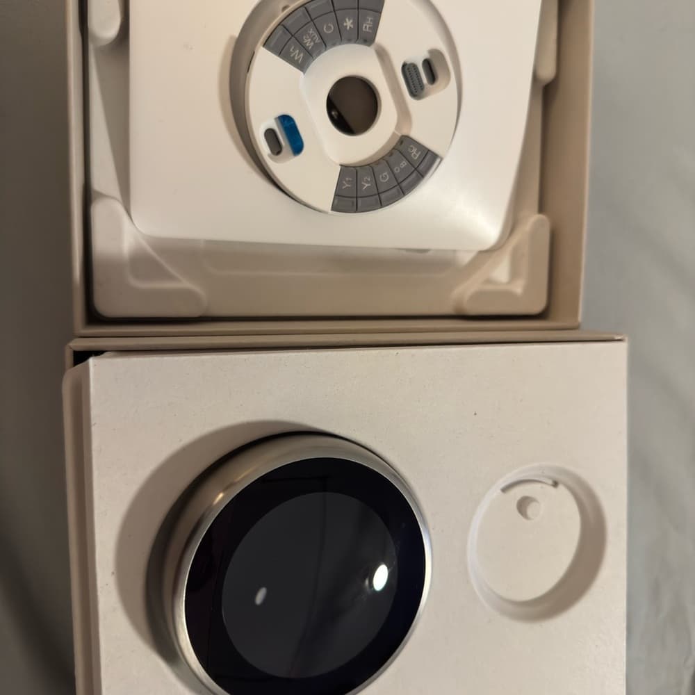 Google Nest Thermostat 3rd Generation - Thumbnail 2