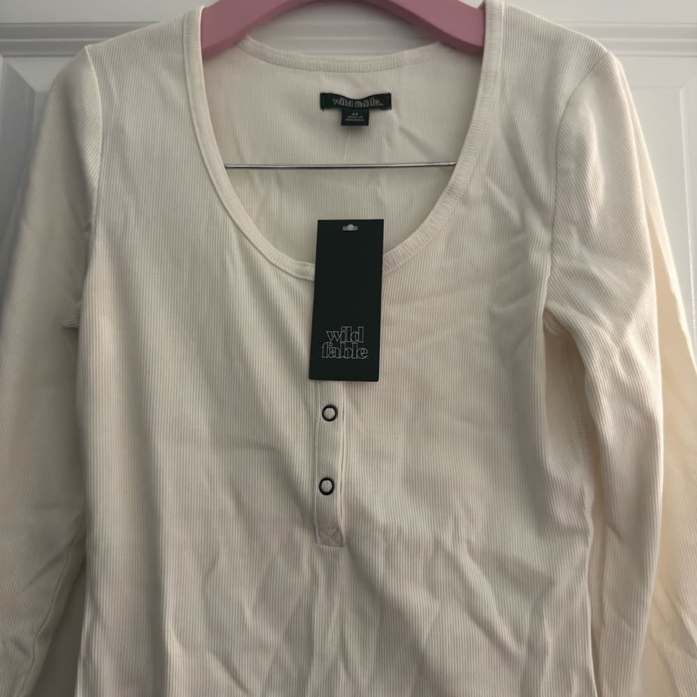 Wild Fable Cream Fitted Long Sleeve Blouse - Thumbnail 2