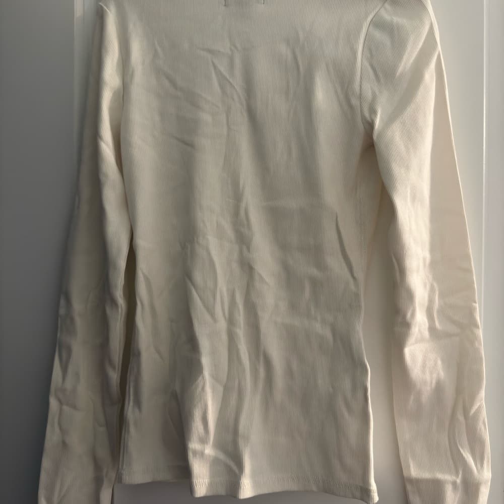 Wild Fable Cream Fitted Long Sleeve Blouse - Thumbnail 4