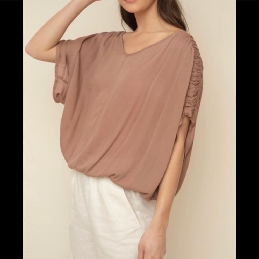 Sale‎ 💜Women's Rosewood Shirred Top