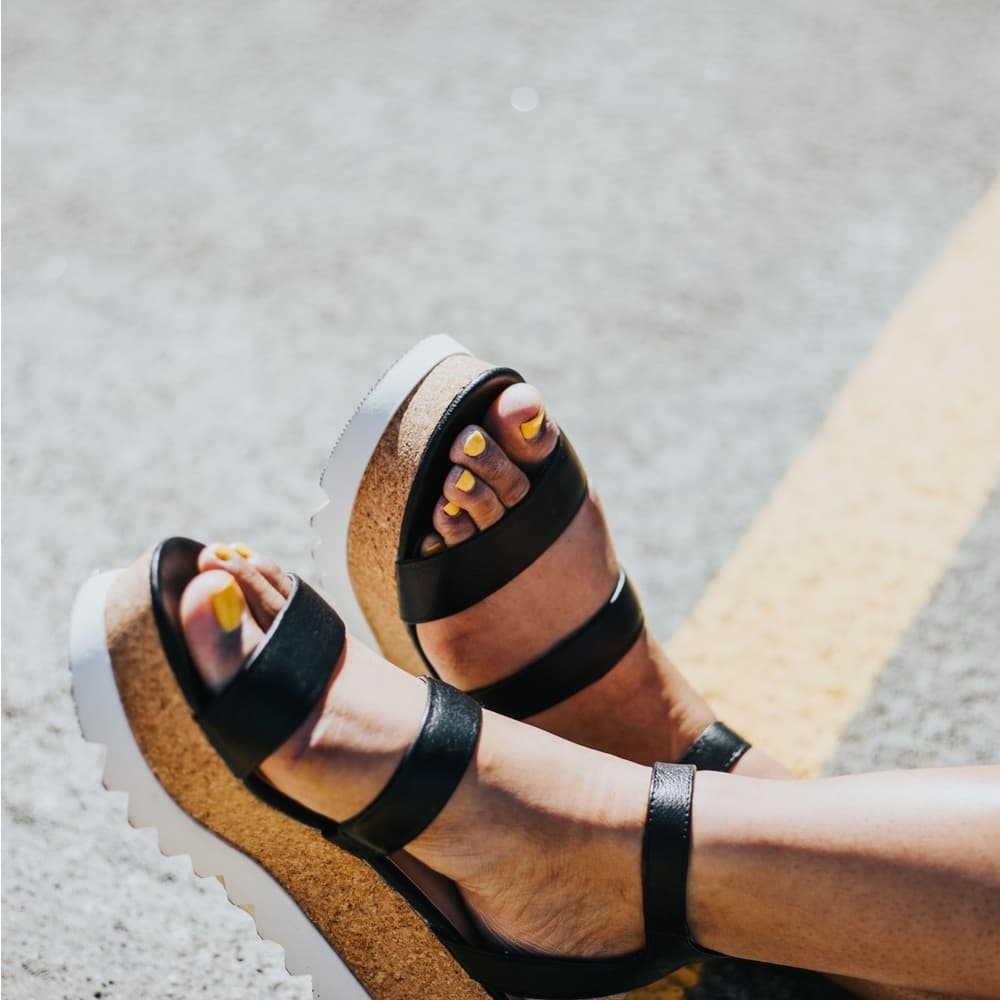 Steve Madden Black Platform Sandals with Cork Sole - Thumbnail 3