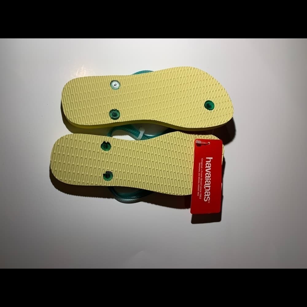 Women’s havaianas‎ printed sandals size 7 - Thumbnail 2