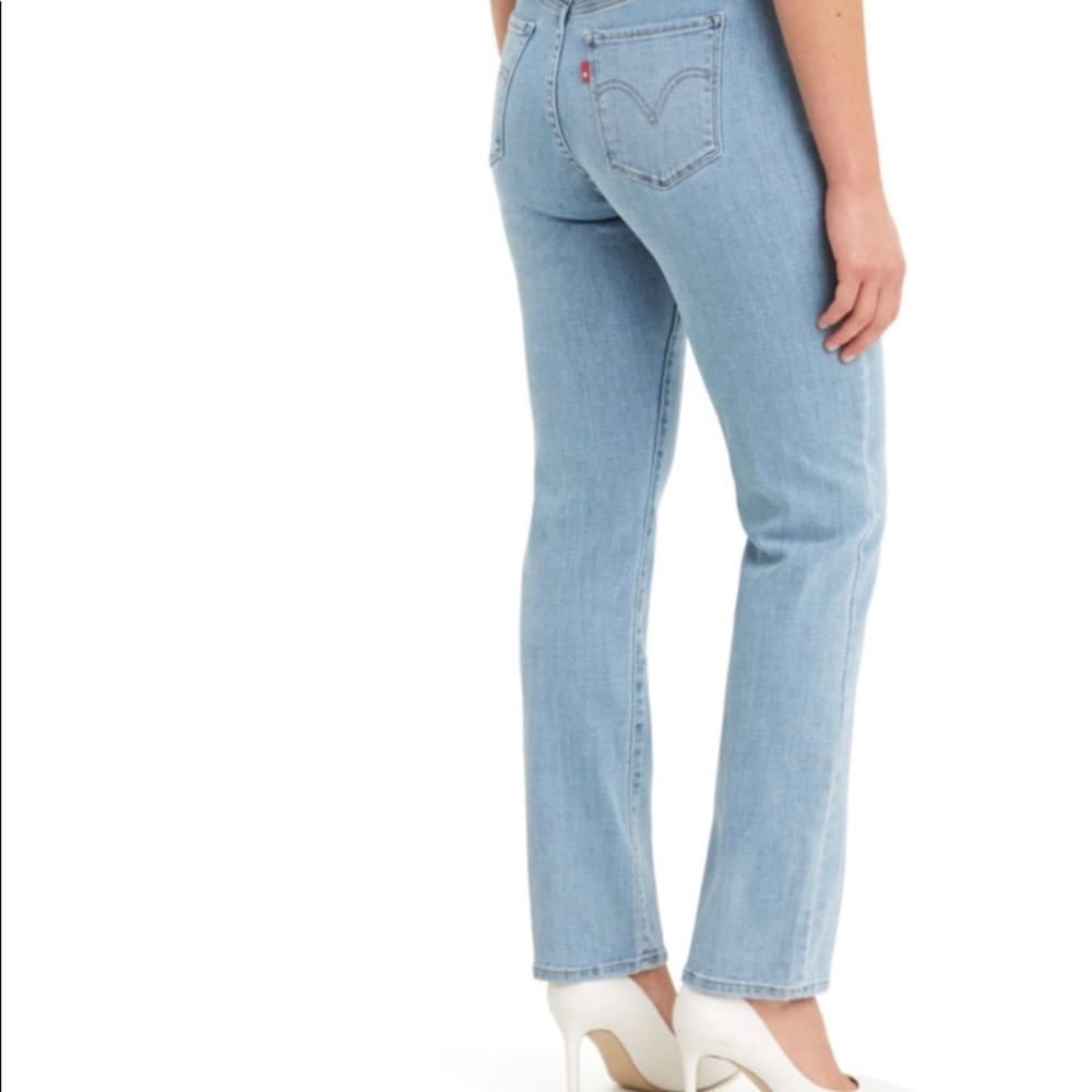 Levi’s women’s Classic straight 22W NWT - Thumbnail 3
