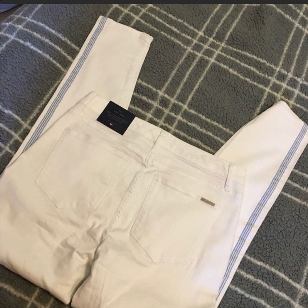 Tommy Hilfiger woman’s White Denim pants - Thumbnail 6