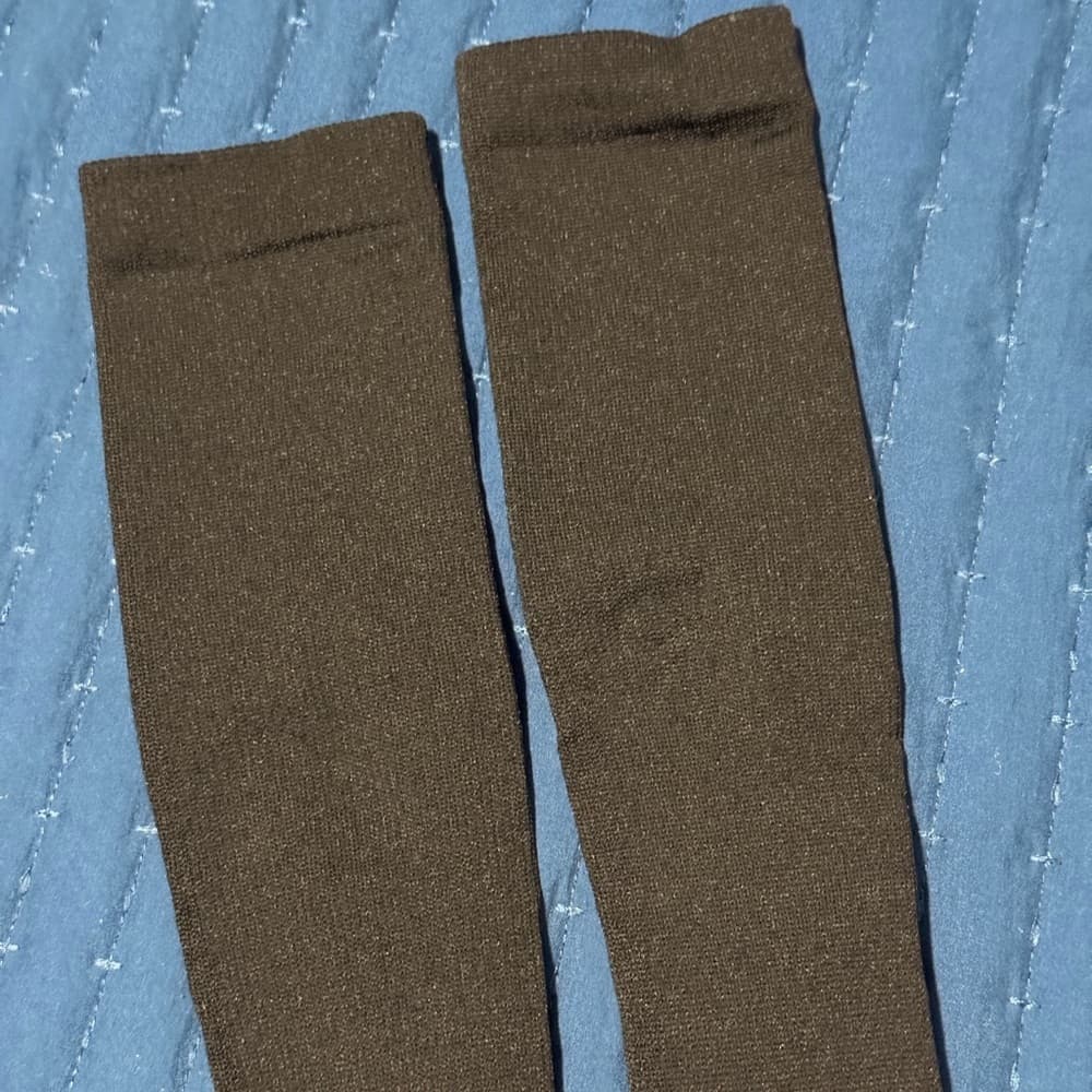 Black and Orange Athletic Socks for Versatile Comfort - Thumbnail 3