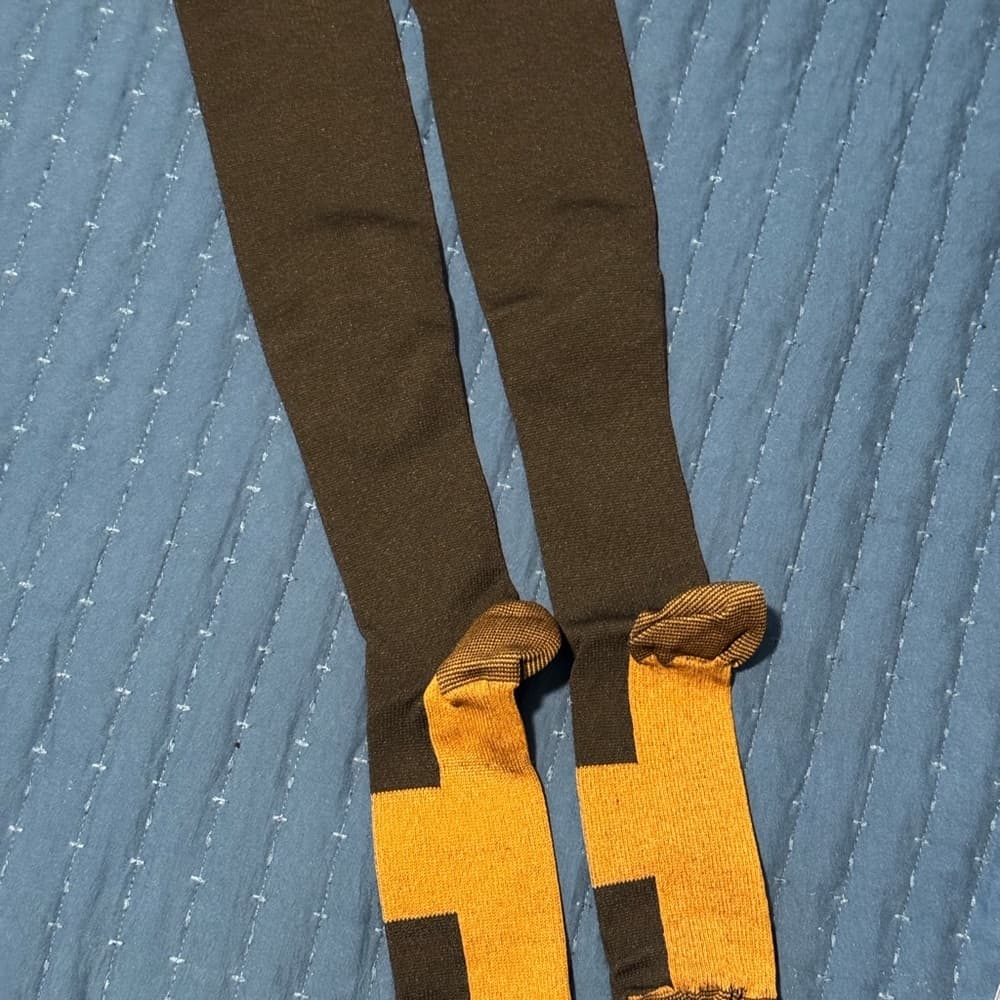 Black and Orange Athletic Socks for Versatile Comfort - Thumbnail 4