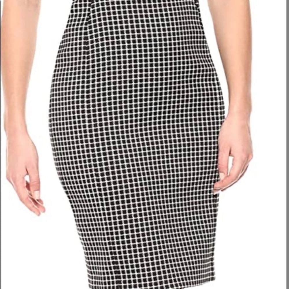 🆕 Calvin Klein Women's Sleeveless T Sheath Dress - Thumbnail 4