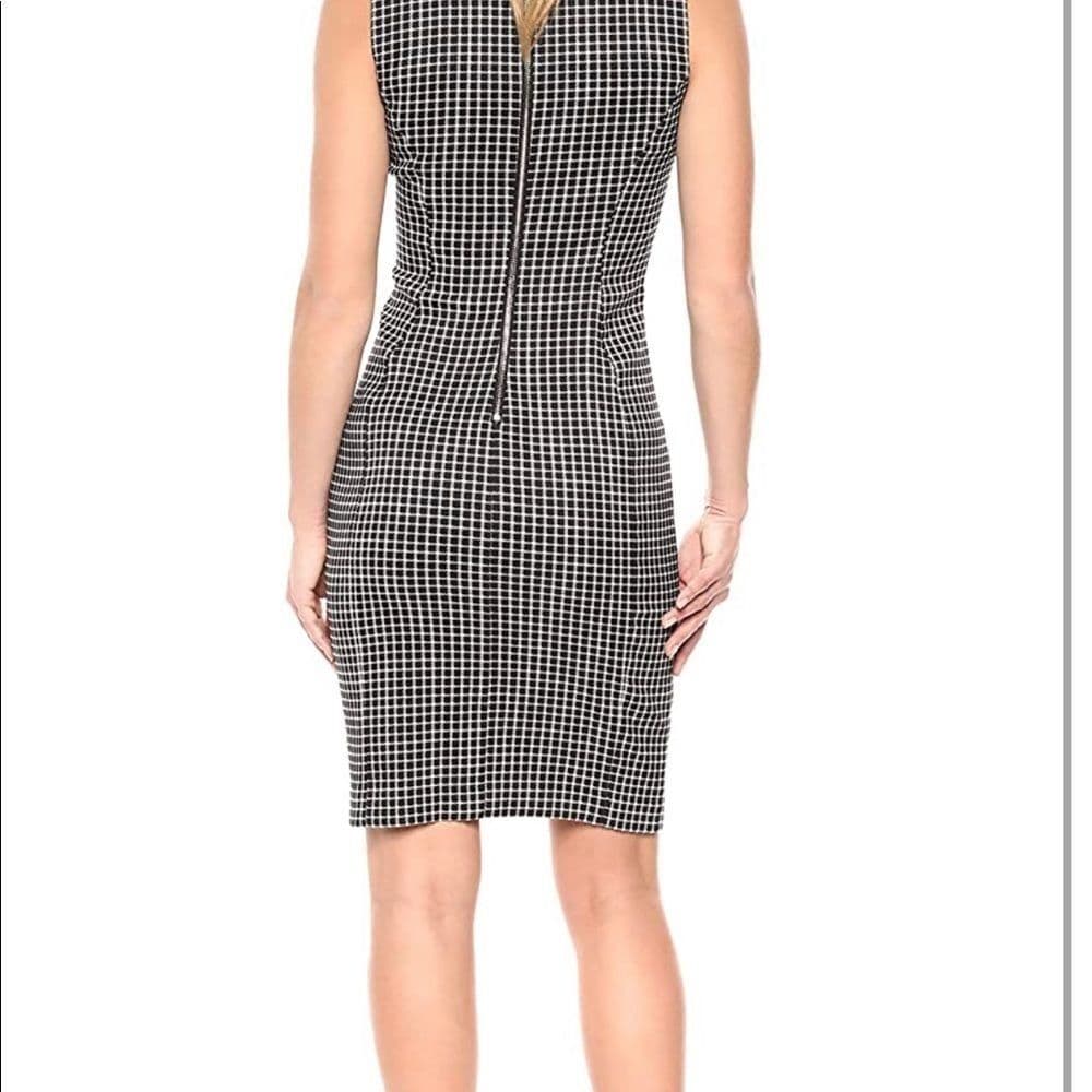 🆕 Calvin Klein Women's Sleeveless T Sheath Dress - Thumbnail 3