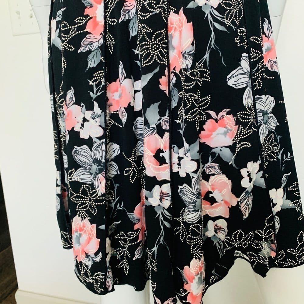 🆕 Sami & Jo Women's Floral dress - Thumbnail 4