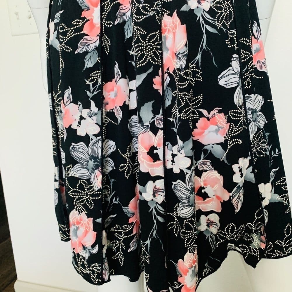 🆕 Sami & Jo Women's Floral dress - Thumbnail 5