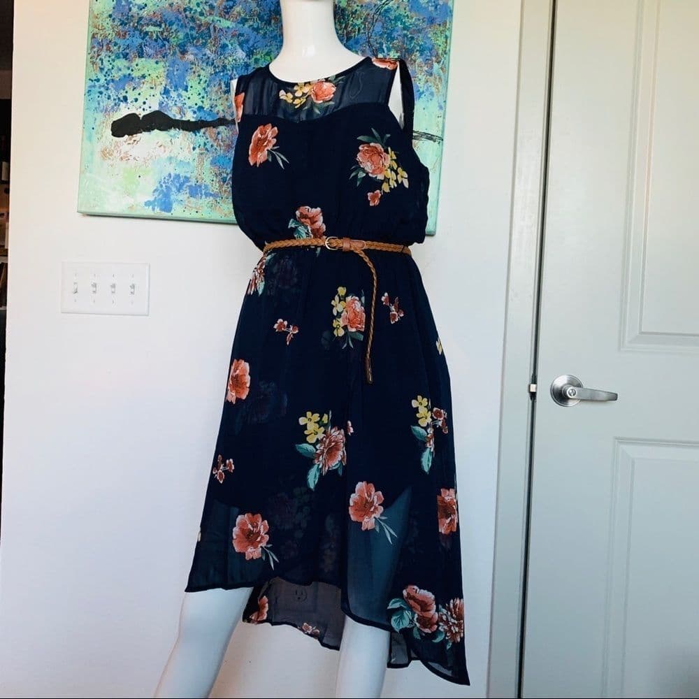 Women’s floral prints navy blue dress - Thumbnail 2