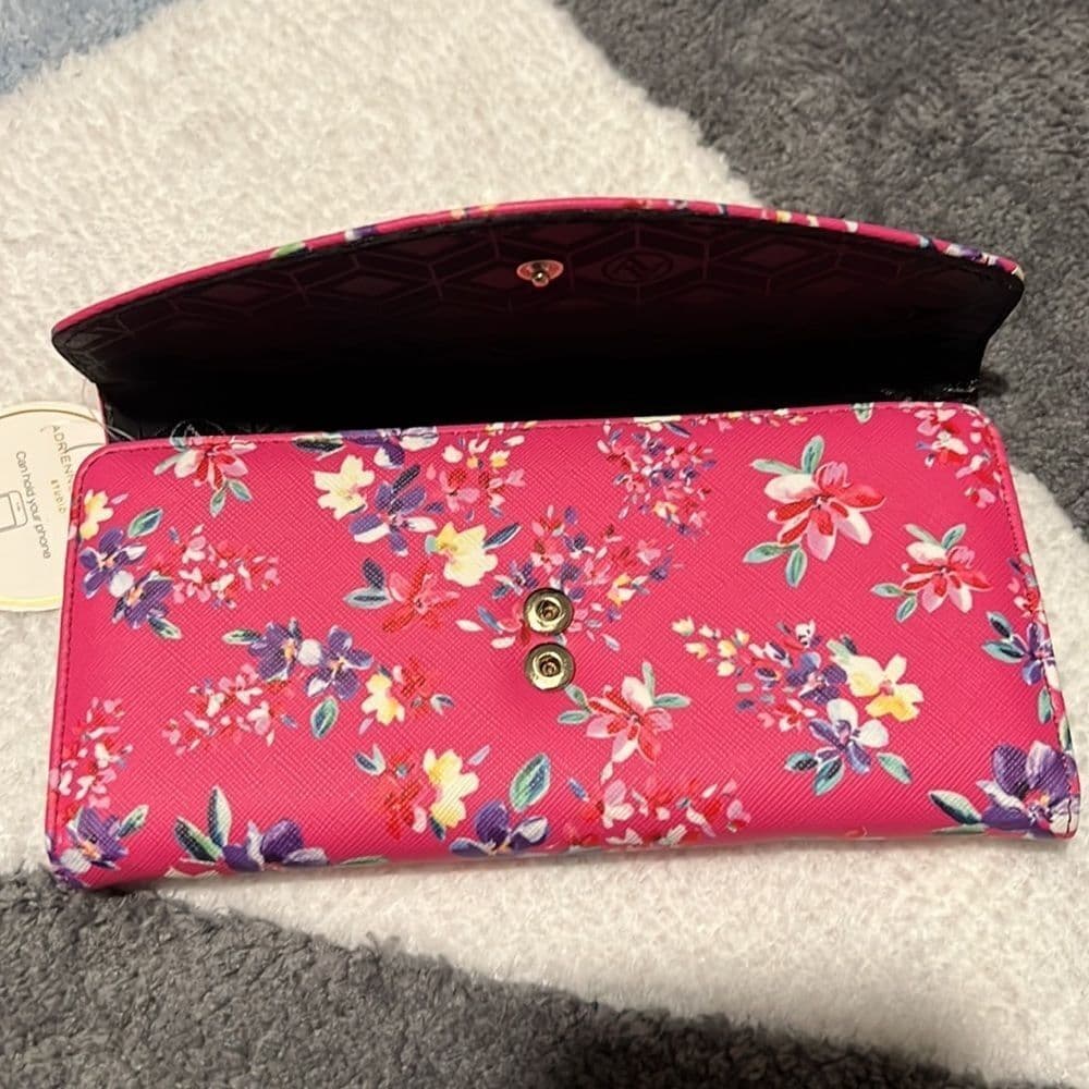 Women’s Adrienne Vittadini Floral pink Wallet - Thumbnail 6