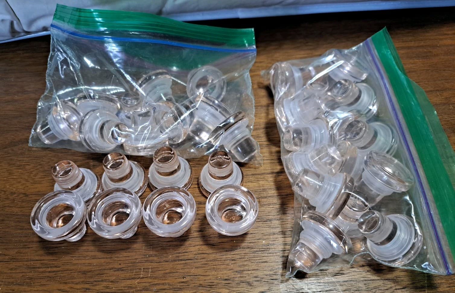 Lot Of 34 Pale Pink Glass Cork Wine Bottle Stoppers For Wine Making, Crafts - Thumbnail 2