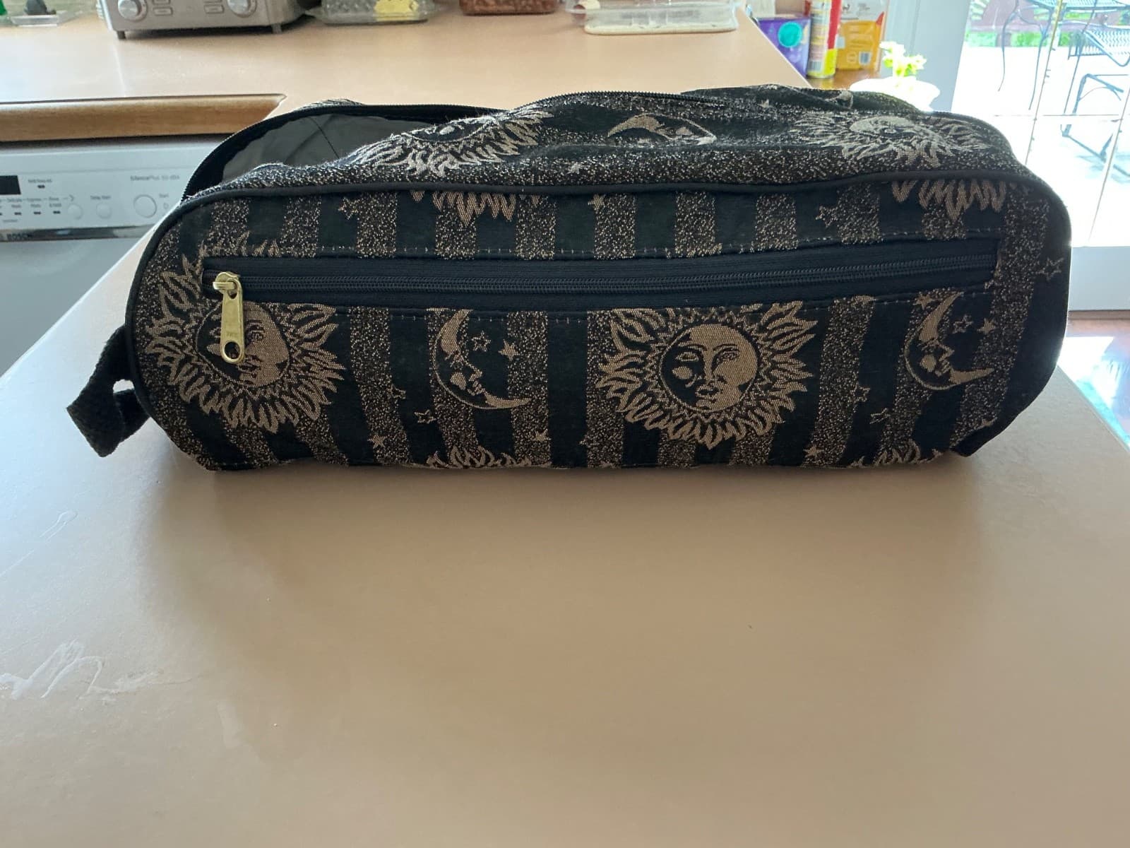 Tapestry Unisex Golf Shoe Bag Zip Pouch Golfing Vintage 13x7 Black & Gold - Thumbnail 4