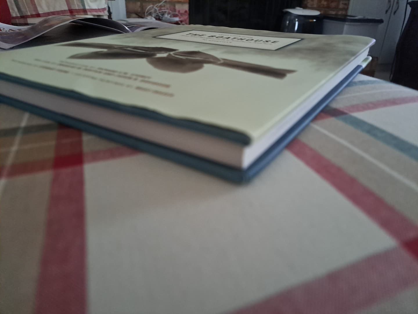 The Boathouse-Tales & Recipes from a Southern Kitchen Restaurant Cookbook HC/DJ - Thumbnail 4