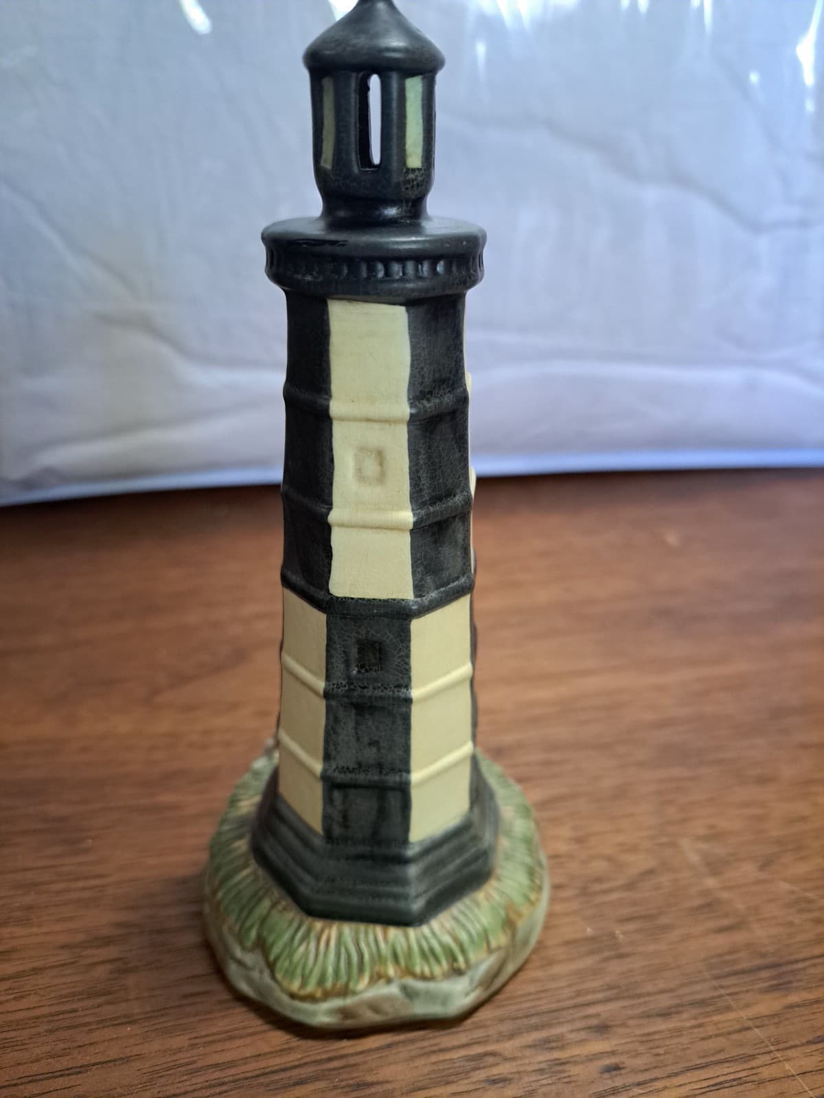 1993 Geo Z. Lefton Lighthouse Collection CAPE HENRY Handpainted - Thumbnail 2