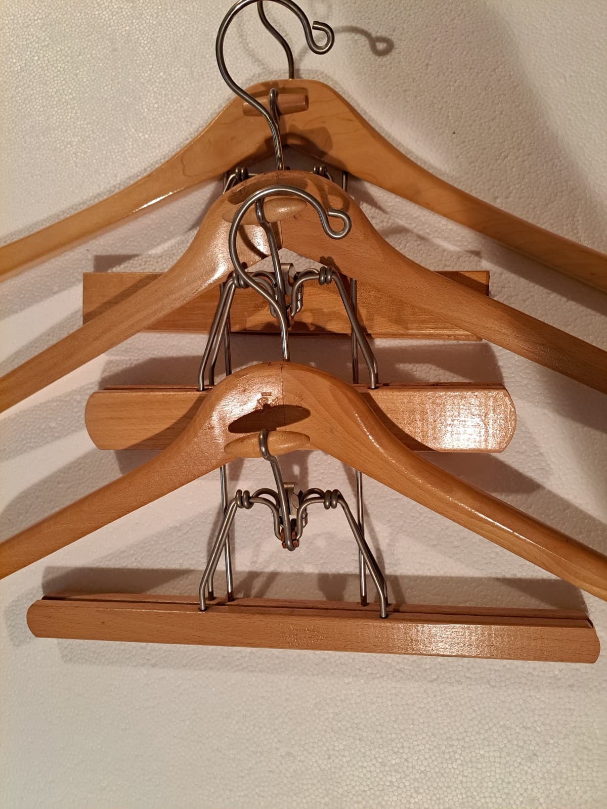 SETWELL Lot Of 3 Vintage 17"-20” Heavy Duty Wooden Suit Coat / Pant Hangers USA - Thumbnail 3