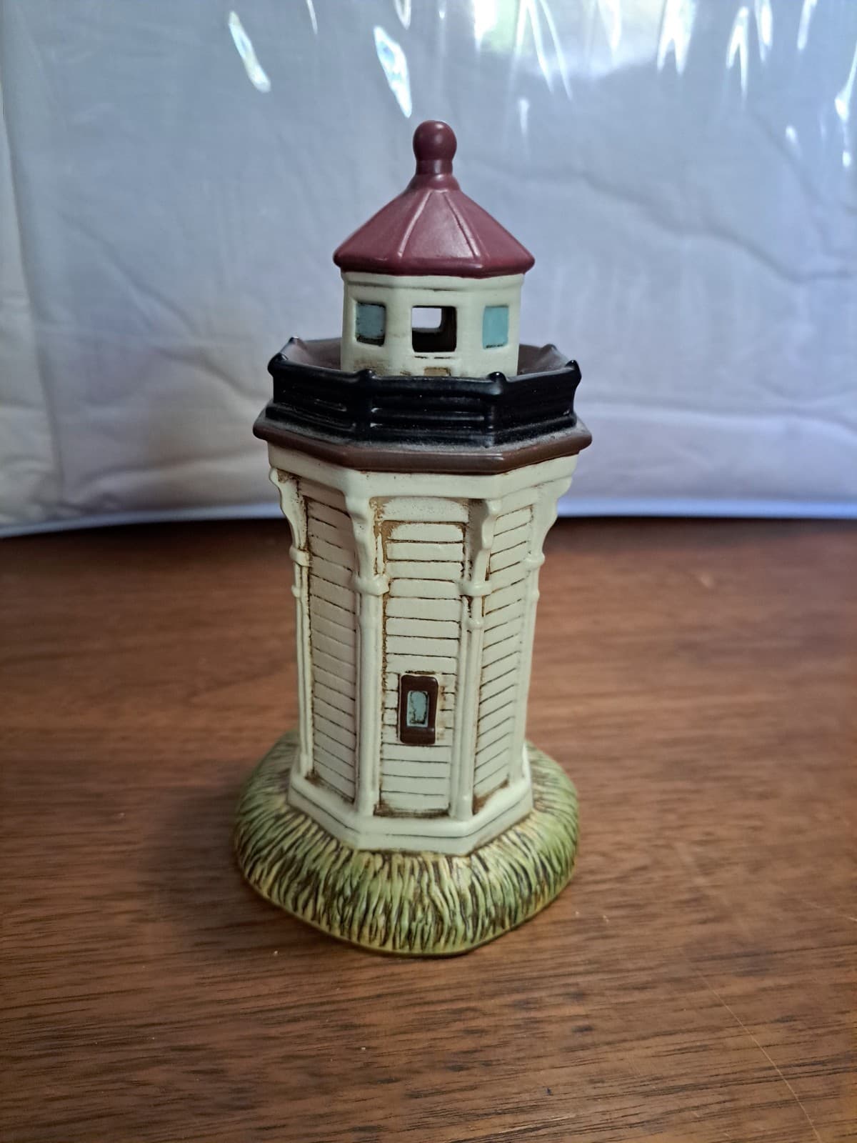 Geo Z Lefton 1994 Yerba Buena Lighthouse Model 01402 Handpainted - Thumbnail 3