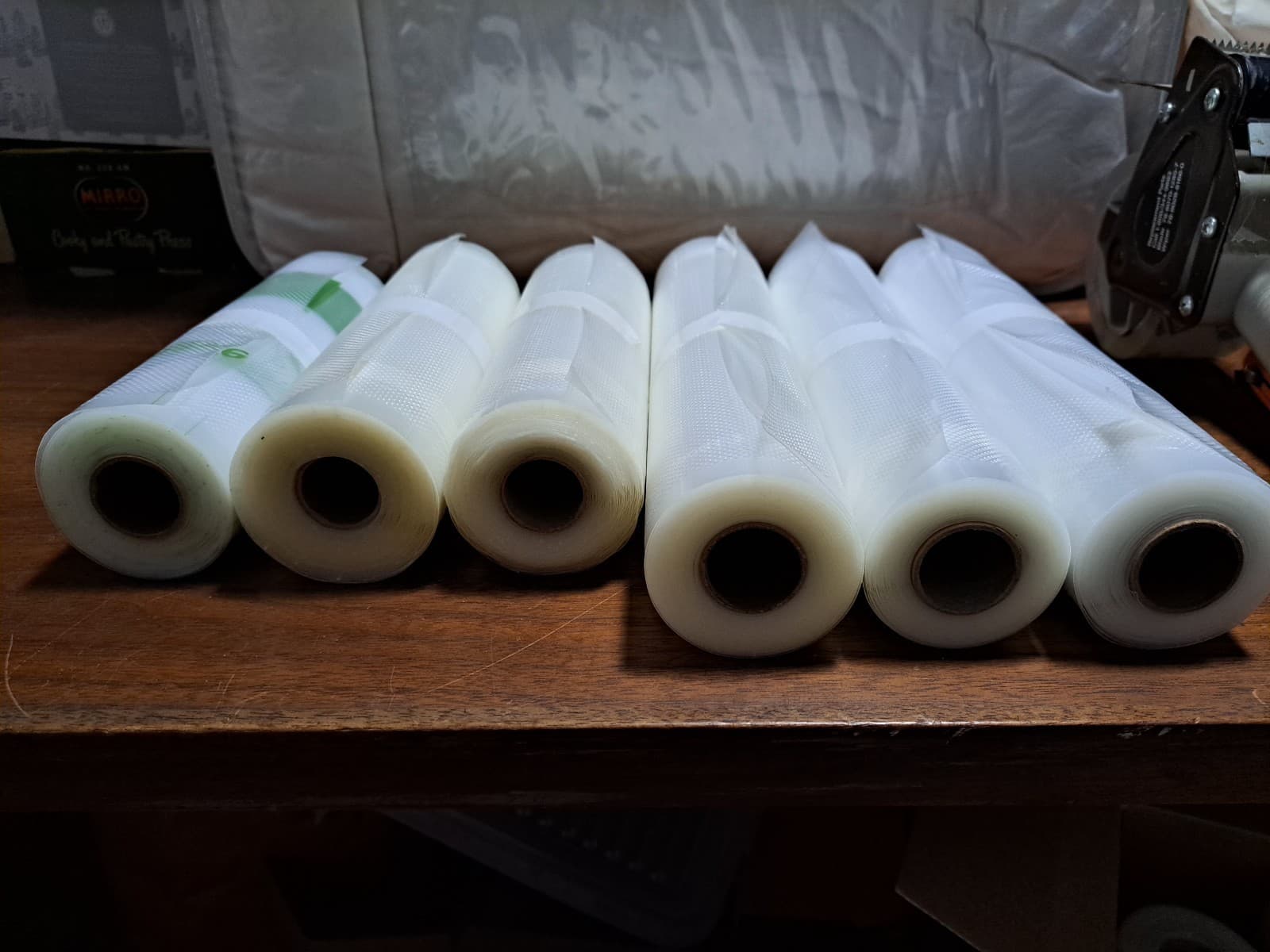 FoodSaver Variety Pack 3 Large 11" and 3 Medium 8" Sealer Rolls OEM - Thumbnail 5