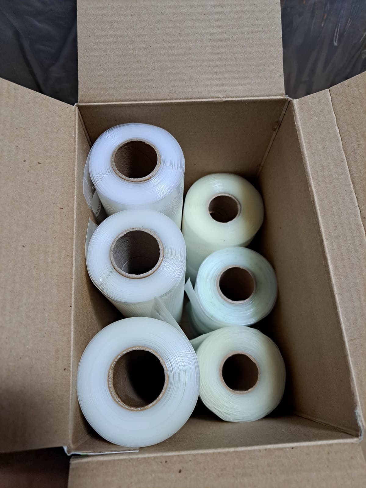 FoodSaver Variety Pack 3 Large 11" and 3 Medium 8" Sealer Rolls OEM - Thumbnail 2