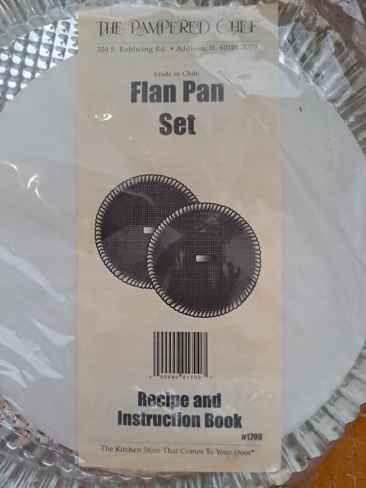 Pampered Chef 10" Flan Pan Set 2 Fluted Baking Tart Quiche Recipe Pamphlet NEW - Thumbnail 3