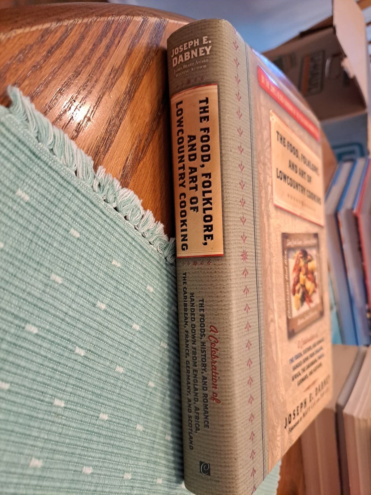 THE FOOD, FOLKLORE, ART OF LOWCOUNTRY SOUTHERN COOKING Joseph Dabney HCDJ SIGNED - Thumbnail 4