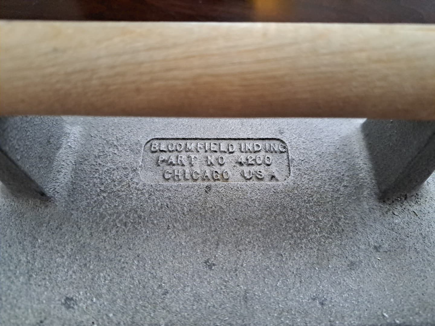Bloomfield Ind. Inc 4200 Vintage Bacon Sandwich Meat Press Aluminum & Wood - Thumbnail 2