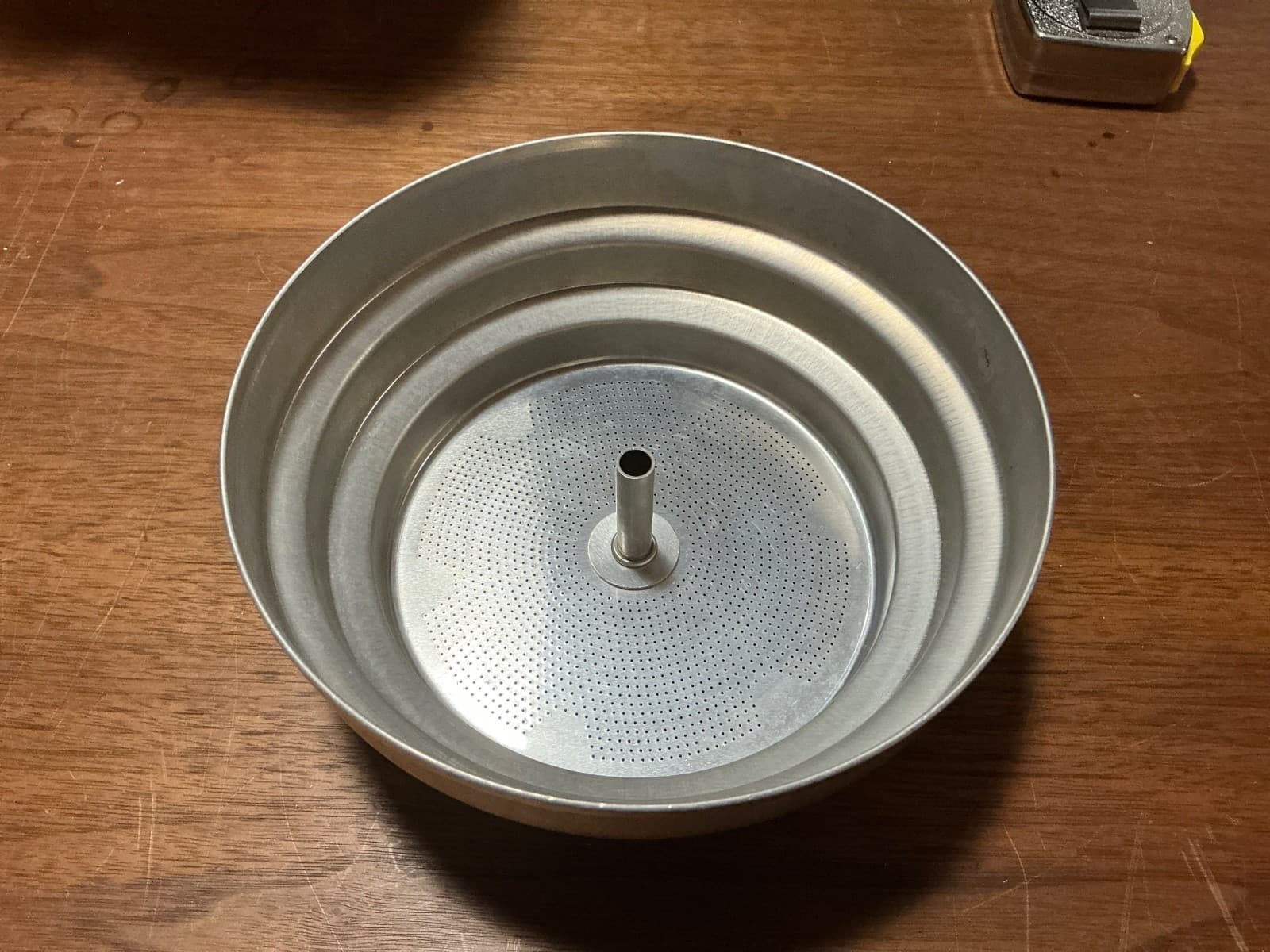 West Bend Coffee Maker Urn 12-30 Cup replacement part ONLY Filter Basket 9308 - Thumbnail 3