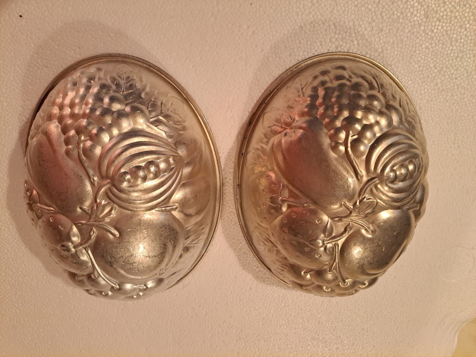 Vintage Pair Aluminum 8" Oval Egg w/ Fruit Design Molds Ice Jello Cake Chocolate - Thumbnail 2