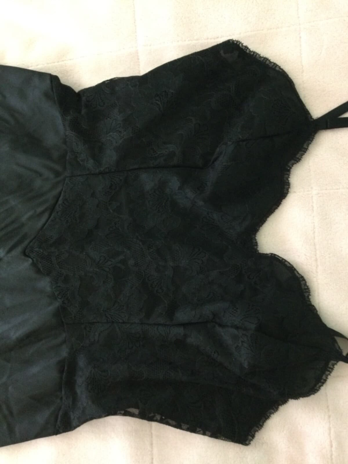 Vanity Fair Vintage Full Slip w/ Black Fitted? Lace Bodice & Hem Size 36 USA - Thumbnail 9