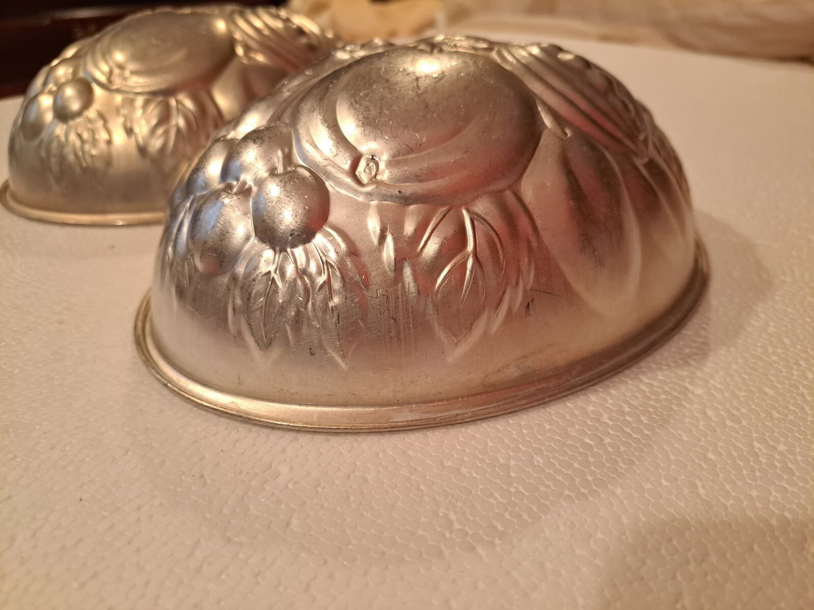 Vintage Pair Aluminum 8" Oval Egg w/ Fruit Design Molds Ice Jello Cake Chocolate - Thumbnail 7