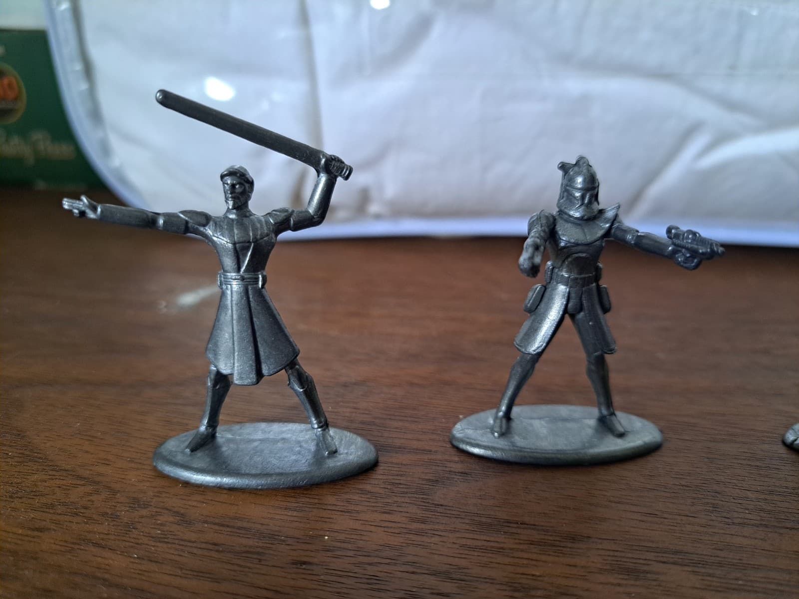 Monopoly Star Wars The Clone Wars 2008 Game Replacement Pieces Metal Tokens Cake - Thumbnail 4