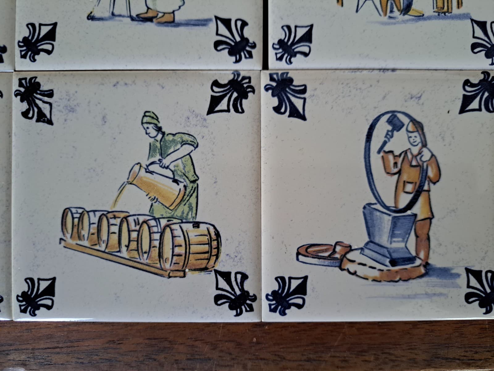 VTG Set 16 KLM Airline Dutch Delft Blue POLYCHROME Tile Coaster Games Workers 3" - Thumbnail 3