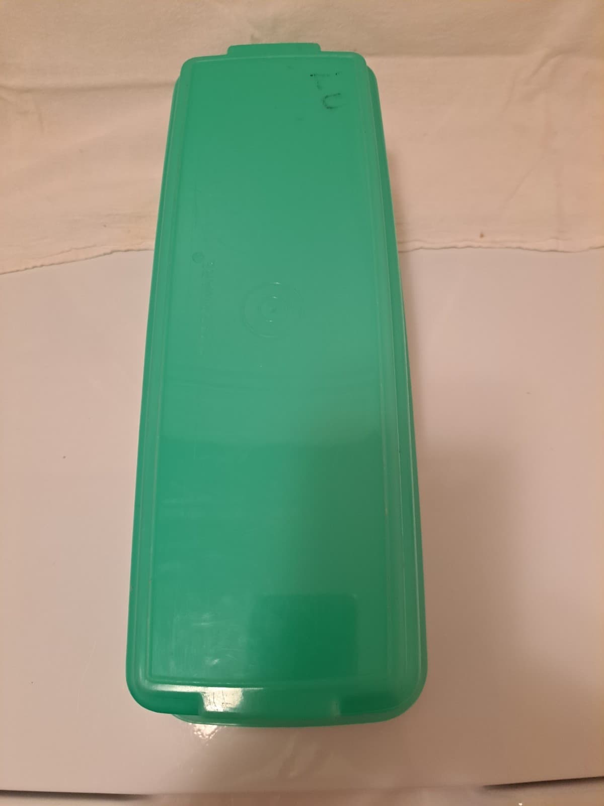 TUPPERWARE Green Celery Keeper w/Insert Produce Storage Container 782-1 VTG - Thumbnail 4