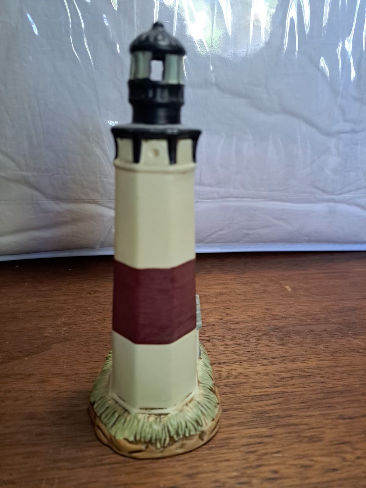 Montauk Lighthouse Geo Z Lefto 1998 FIGURINE 6.25” Handpainted N.01198 - Thumbnail 4