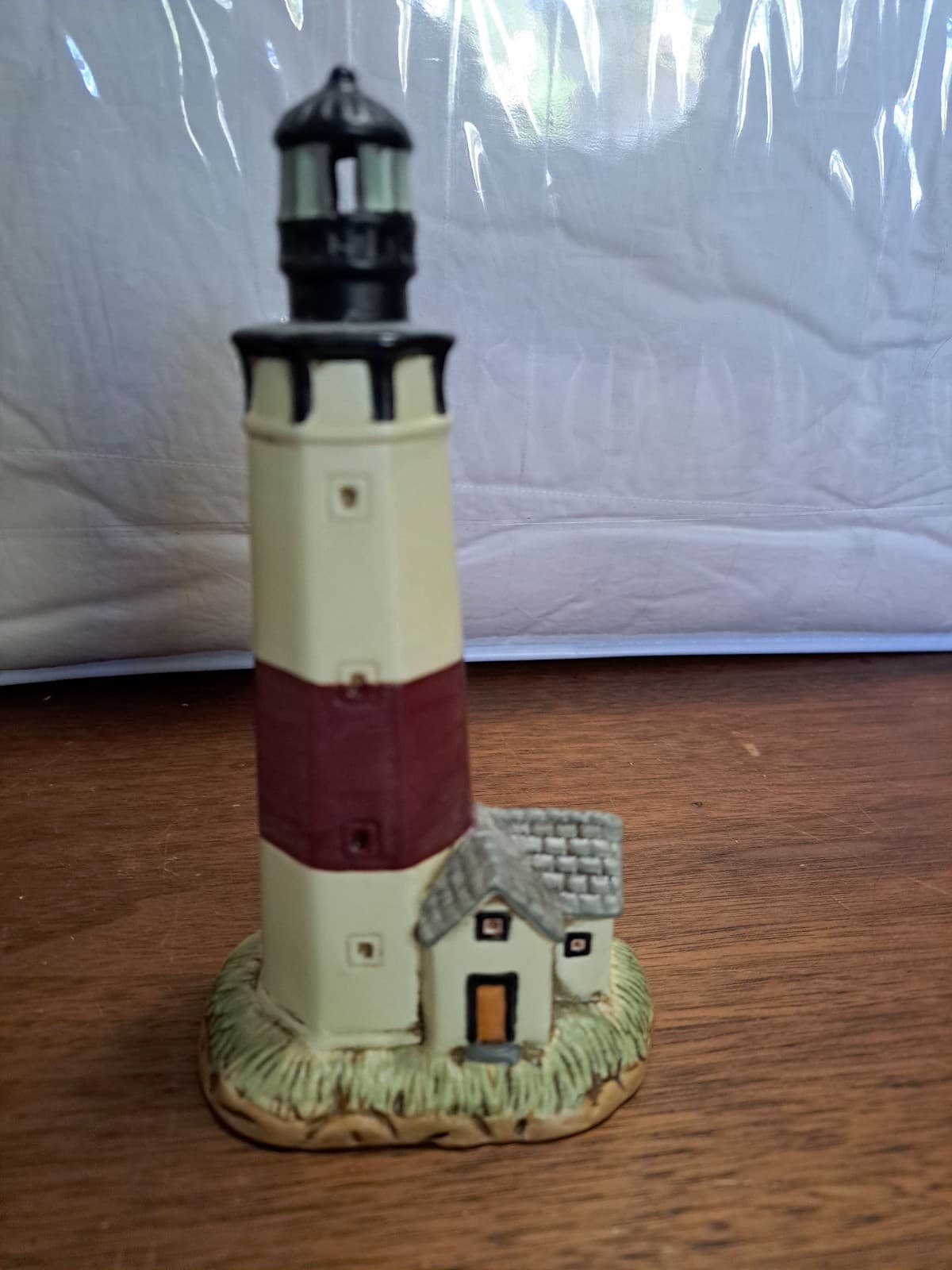 Montauk Lighthouse Geo Z Lefto 1998 FIGURINE 6.25” Handpainted N.01198 - Thumbnail 3