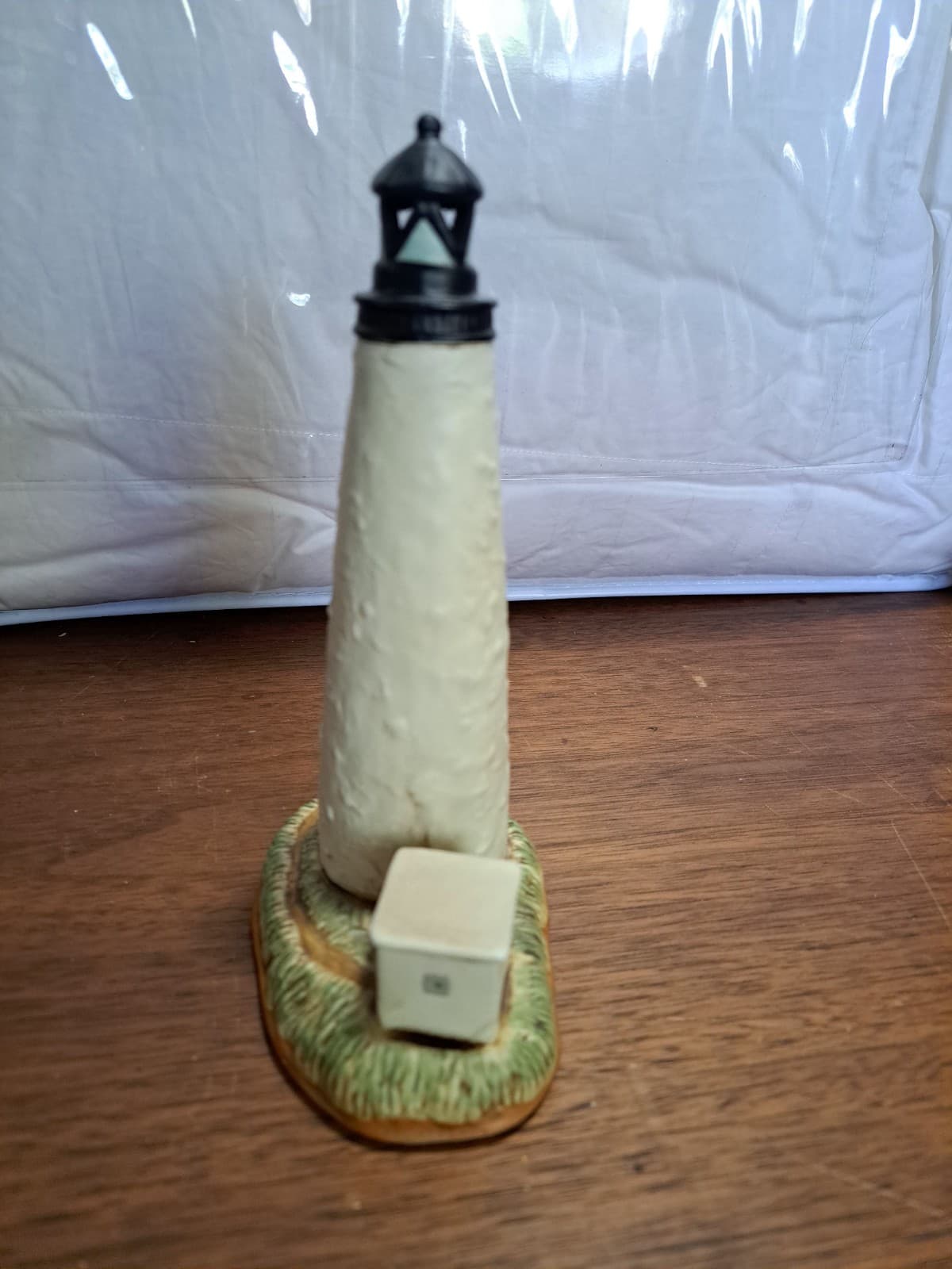 1994 Geo Z Lefton Handpainted Lighthouse Ocracoke Figurine - Thumbnail 4