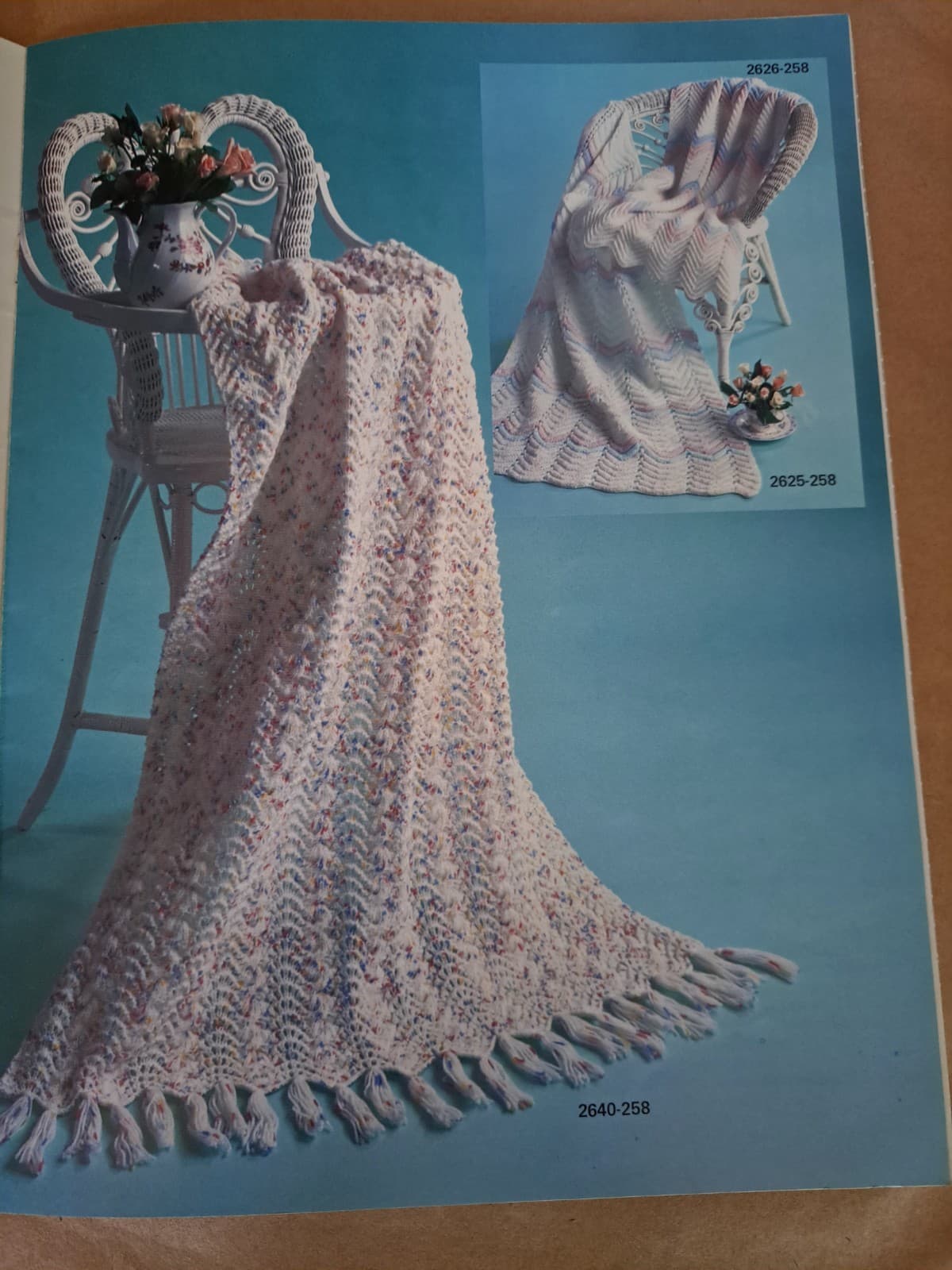 Winkin Blinkin Nod Baby Afghans Crochet Knit Broomstick 18 Patterns Bernat #258 - Thumbnail 6