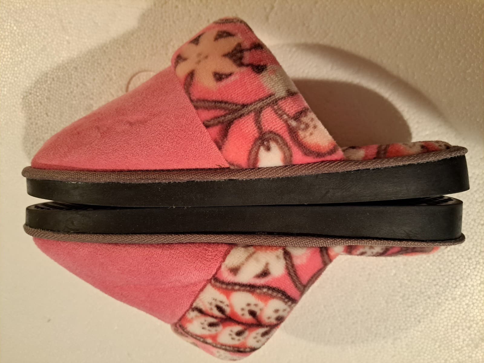Vera Bradley Pink Suede & Fleece Mule Slippers Size 9-10 Large - Thumbnail 5