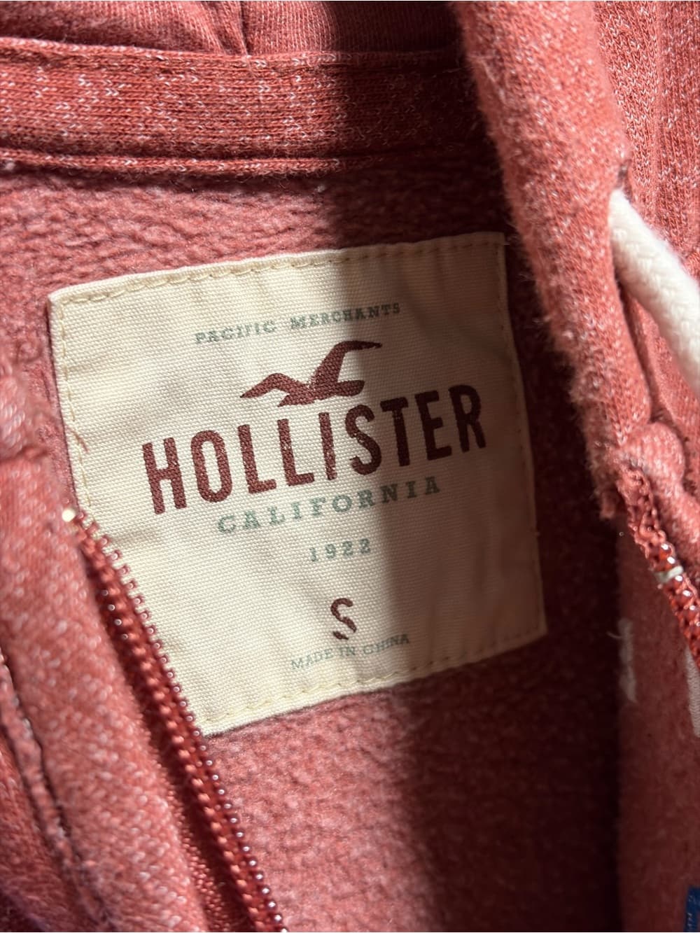 Hollister Men's Coral Zip-Up Sweatshirt with Bright Blue Logo - Thumbnail 3