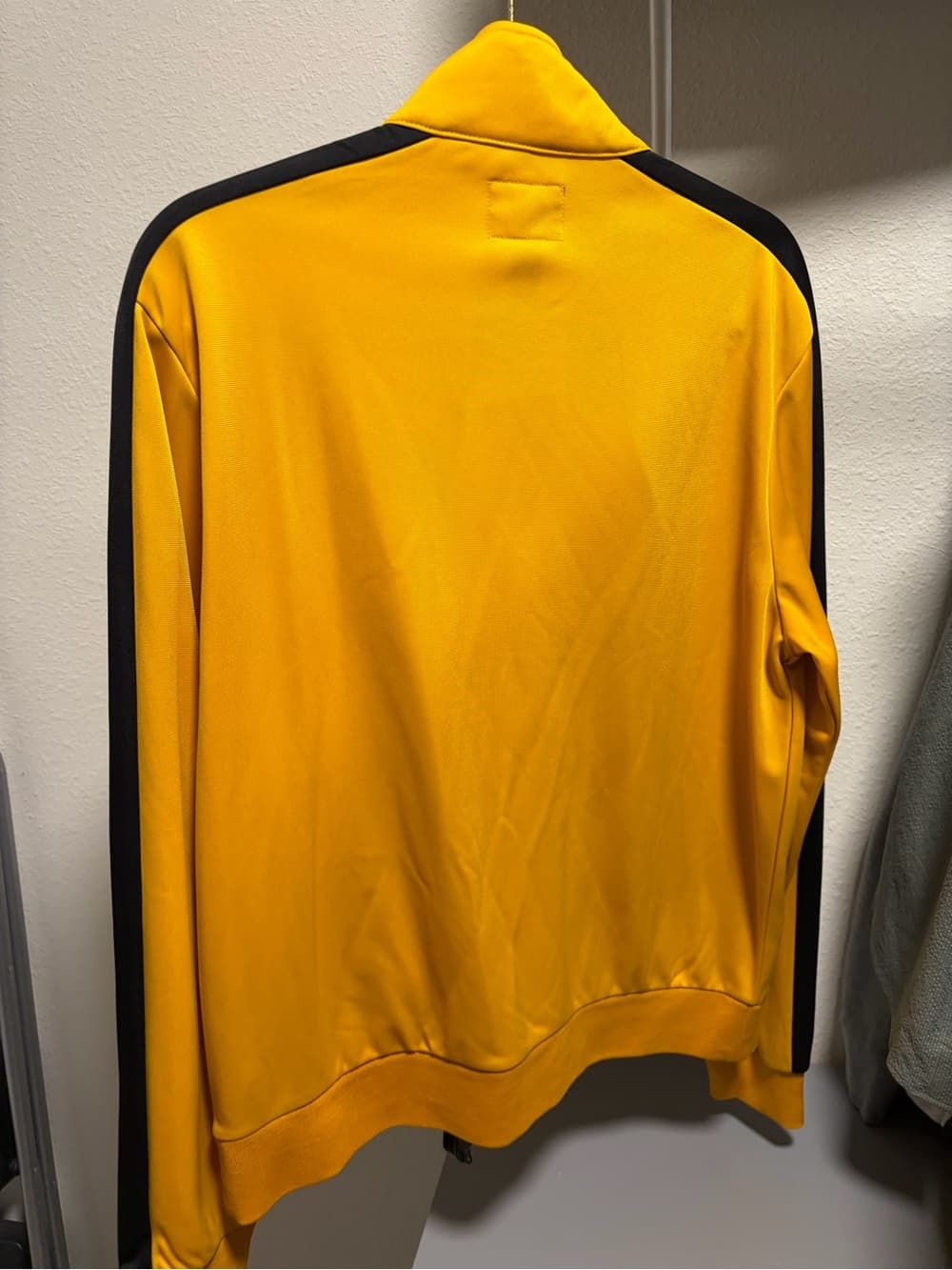 Forever 21 Men’s Yellow Track Jacket with Black Shoulder Panels - Thumbnail 5