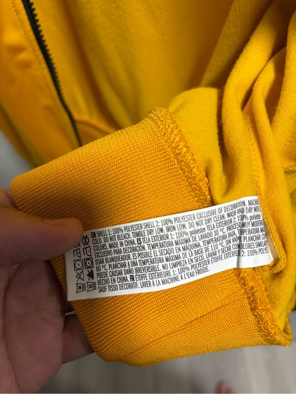 Forever 21 Men’s Yellow Track Jacket with Black Shoulder Panels - Thumbnail 6