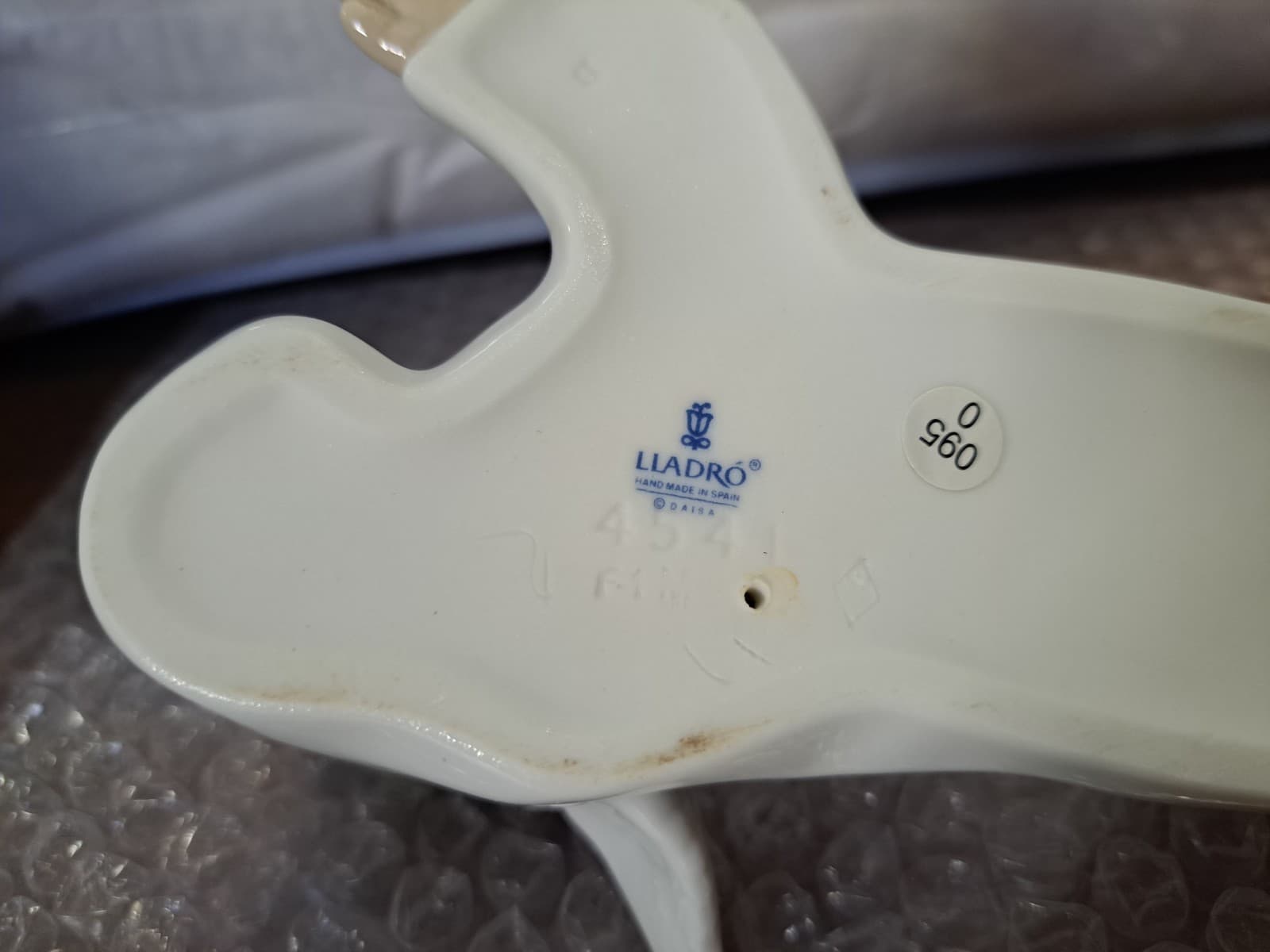 LLADRO Angel Laying Down Figurine 4541 Cherub Dreaming Daisa Spain - Thumbnail 3