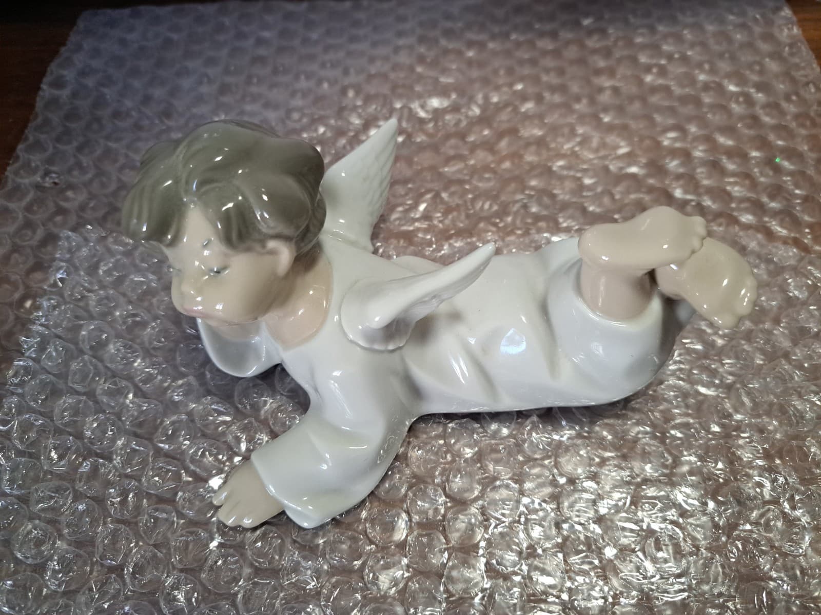 LLADRO Angel Laying Down Figurine 4541 Cherub Dreaming Daisa Spain - Thumbnail 2