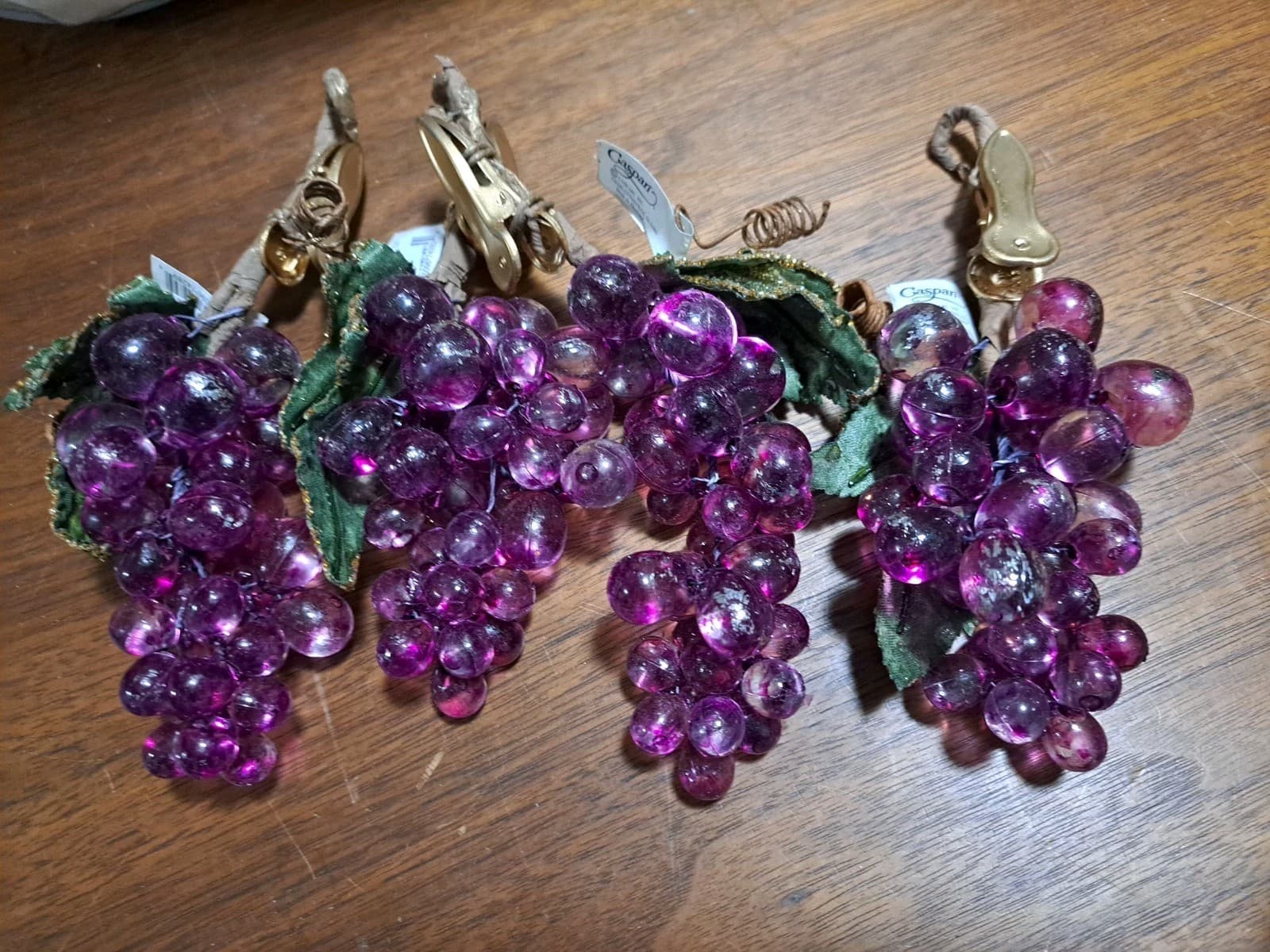 Purple Grape Bunches Clip-on Lot 4 Ornaments Decoration Caspari Lucite? Plastic? - Thumbnail 2